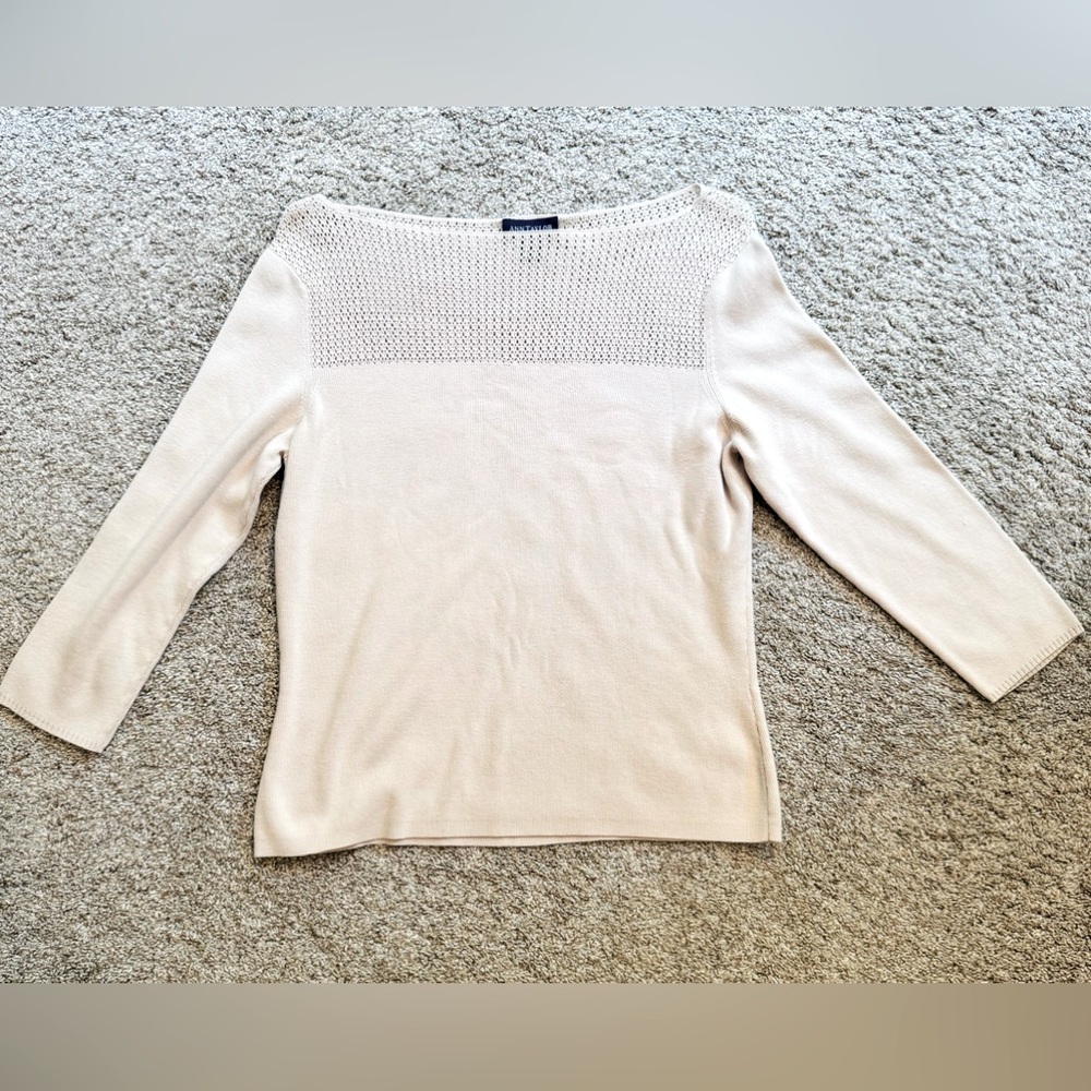 Ann Taylor Sweater 3/4 sleeves open knit yoke at shoulders khaki large